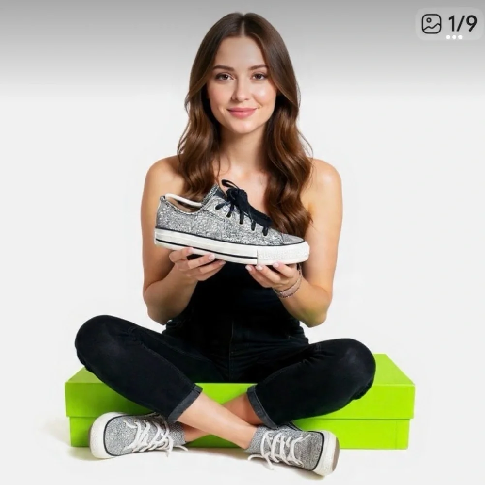 Converse All Star Women Size 6 Shoes Gray Low Top Leather 551591C